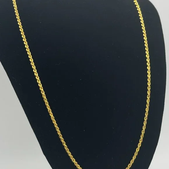 Solid 14K Gold Diamond Cut Rope Chain Necklace 24 inch,2.5 mm - Picture 17 of 17